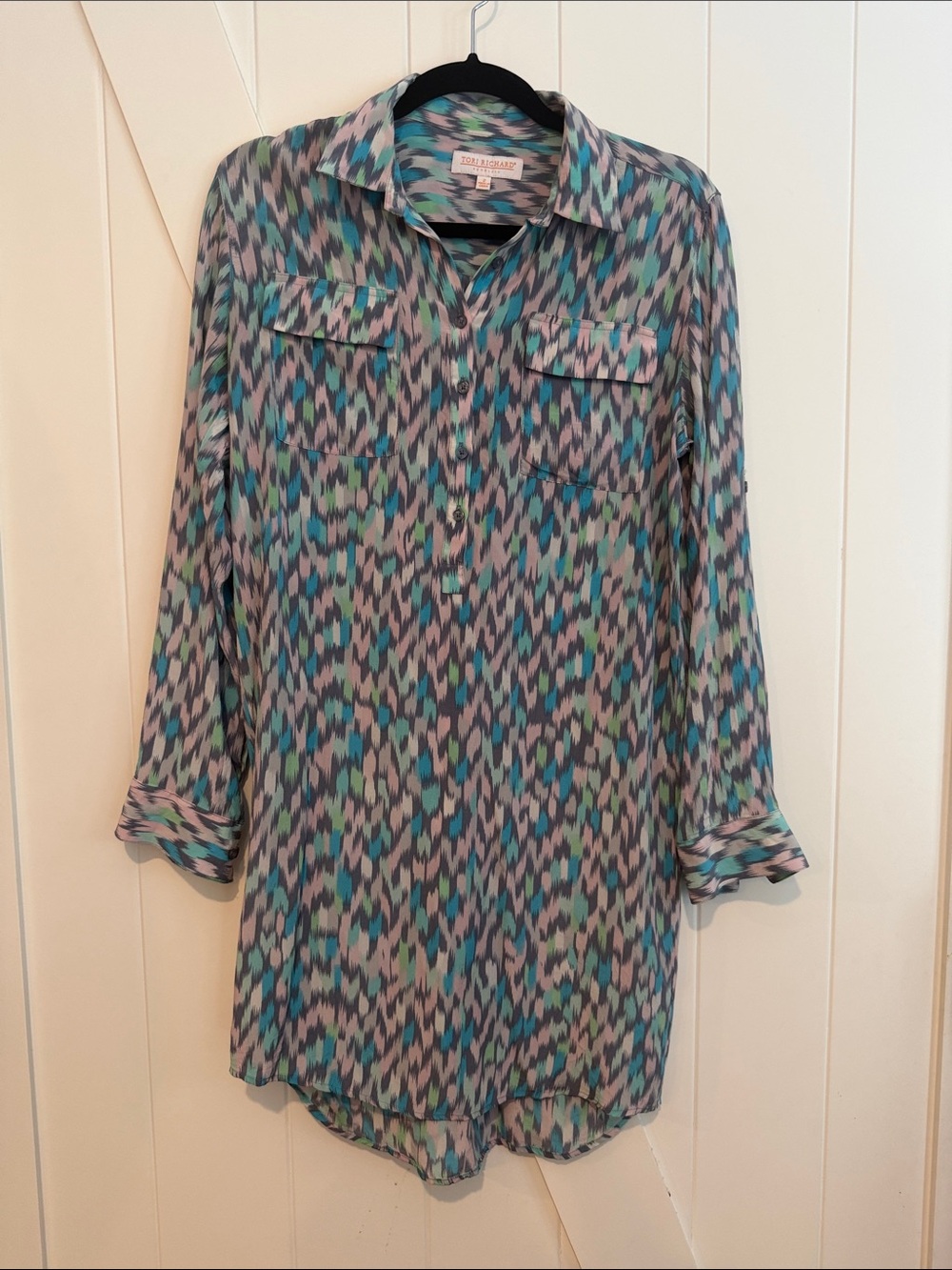 Tori Richard 100% silk shirt dress long sleeve graphic pattern print size 2